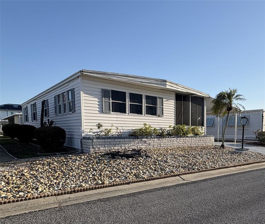 Picture of 2107 Palma Sola Boulevard Unit 95, Bradenton, FL 34209