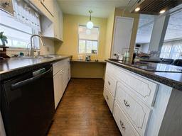 Picture of 2107 Palma Sola Boulevard Unit 95, Bradenton, FL 34209