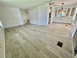 Picture of 504 Hawthorne Boulevard, Leesburg, FL 34748