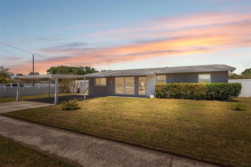 Picture of 4715 W Montgomery Ave, Tampa FL 33616