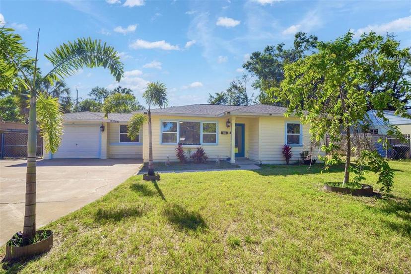 Picture of 626 74Th Street N, St Petersburg FL 33710
