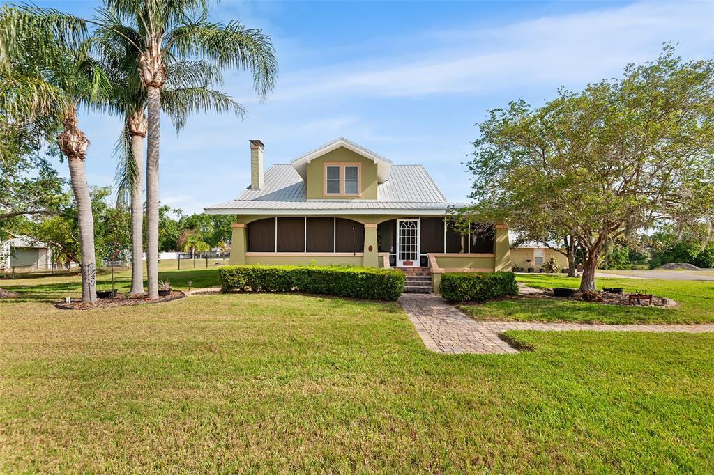 Picture of 501 Main Street, Lake Hamilton, FL 33851