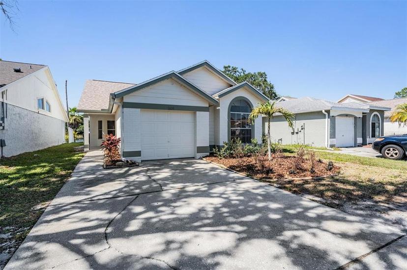Picture of 11639 Sunshine Pond Road, Tampa FL 33635