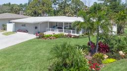 Picture of 7301 2Nd Avenue S, St Petersburg, FL 33707
