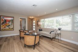 Picture of 7301 2Nd Avenue S, St Petersburg, FL 33707