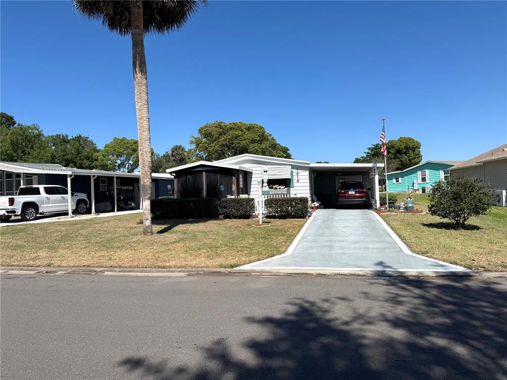 Picture of 1616 Lauren Lane, Lady Lake, FL 32159
