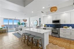 Picture of 1325 Snell Isle Boulevard Ne Unit 911, St Petersburg, FL 33704