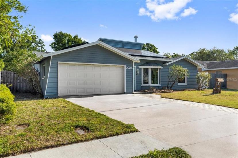 Picture of 7025 Orkney Avenue N, St Petersburg FL 33709