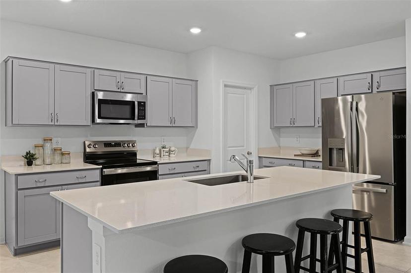 Picture of 2743 Gentle Rain Drive, Davenport FL 33837