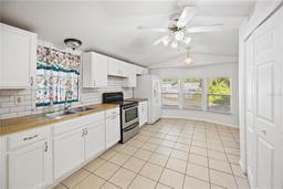 Picture of 700 SE 129Th Terrace, Silver Springs, FL 34488