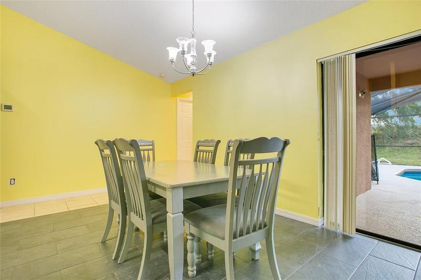 Picture of 847 Coventry Road, Davenport FL 33897