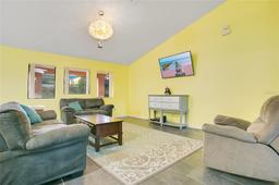 Picture of 847 Coventry Road, Davenport, FL 33897