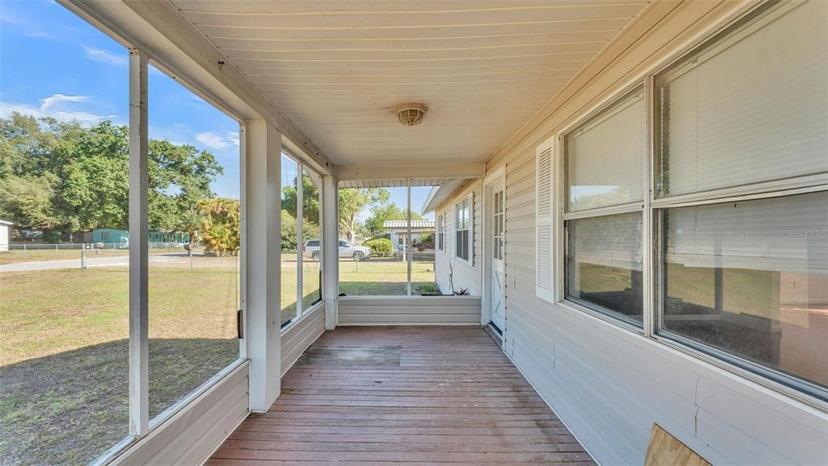 Picture of 203 Clearwater Avenue, Polk City FL 33868