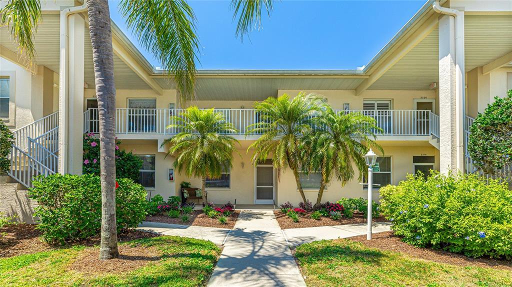 Picture of 4640 Tower Hill Lane Unit 2325, Sarasota, FL 34238
