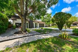Picture of 4520 Wescott Lane, Tampa, FL 33624