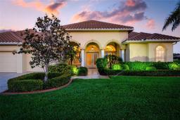 Picture of 872 Macaw Circle, Venice, FL 34285