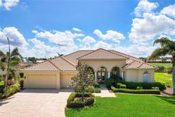 Picture of 872 Macaw Circle, Venice, FL 34285