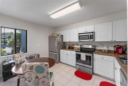 Picture of 11 Escondido Circle Unit 110, Altamonte Springs, FL 32701