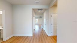 Picture of 1002 Chelan Falls Drive, Deland, FL 32724