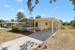 Picture of 104 Winterberry Avenue, Wildwood, FL 34785