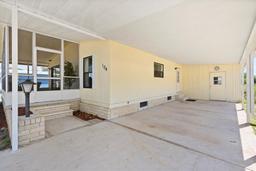 Picture of 104 Winterberry Avenue, Wildwood, FL 34785