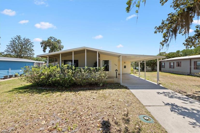 Picture of 104 Winterberry Avenue, Wildwood FL 34785