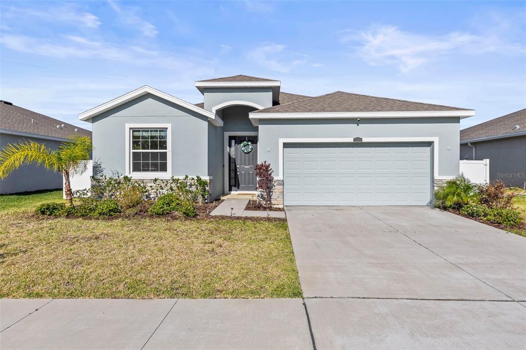 Picture of 7139 Steer Blade Drive, Zephyrhills, FL 33541