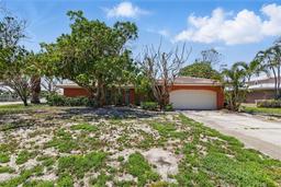 Picture of 2001 Iowa Avenue Ne, St Petersburg, FL 33703