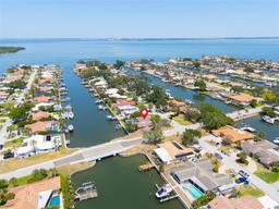 Picture of 2001 Iowa Avenue Ne, St Petersburg, FL 33703