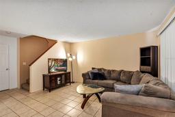 Picture of 1728 Townhall Lane Unit 1728, Orlando, FL 32807