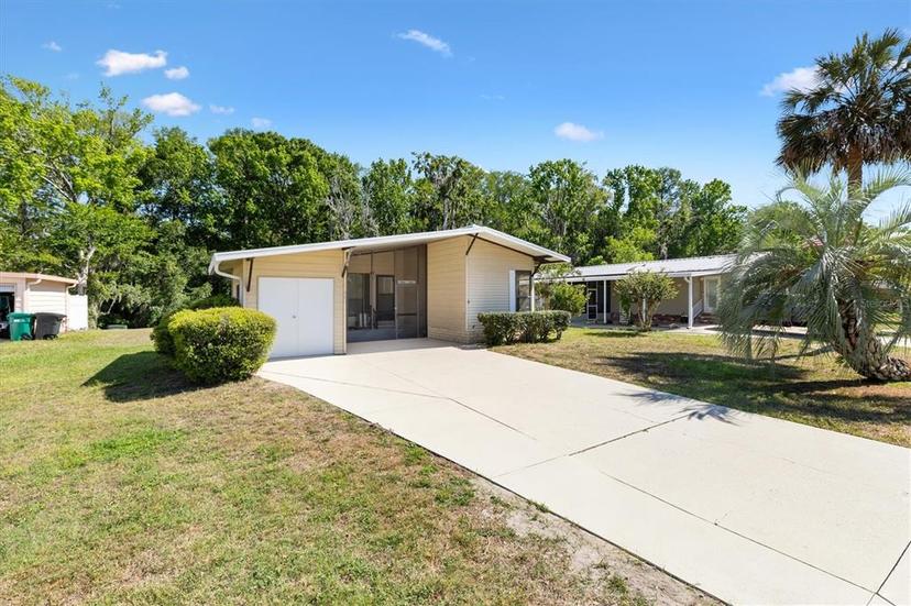 Picture of 603 Robin Lane, Wildwood FL 34785