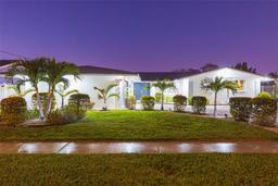Picture of 4644 Bay Crest Drive, Tampa, FL 33615