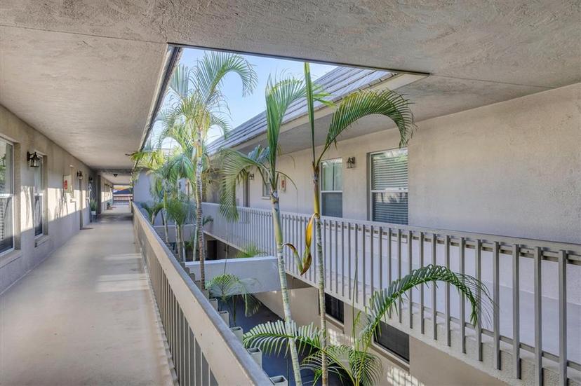 Picture of 3350 S Osprey Avenue Unit 211A, Sarasota FL 34239