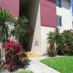 Picture of 3841 S Lake Drive Unit 198, Tampa, FL 33614