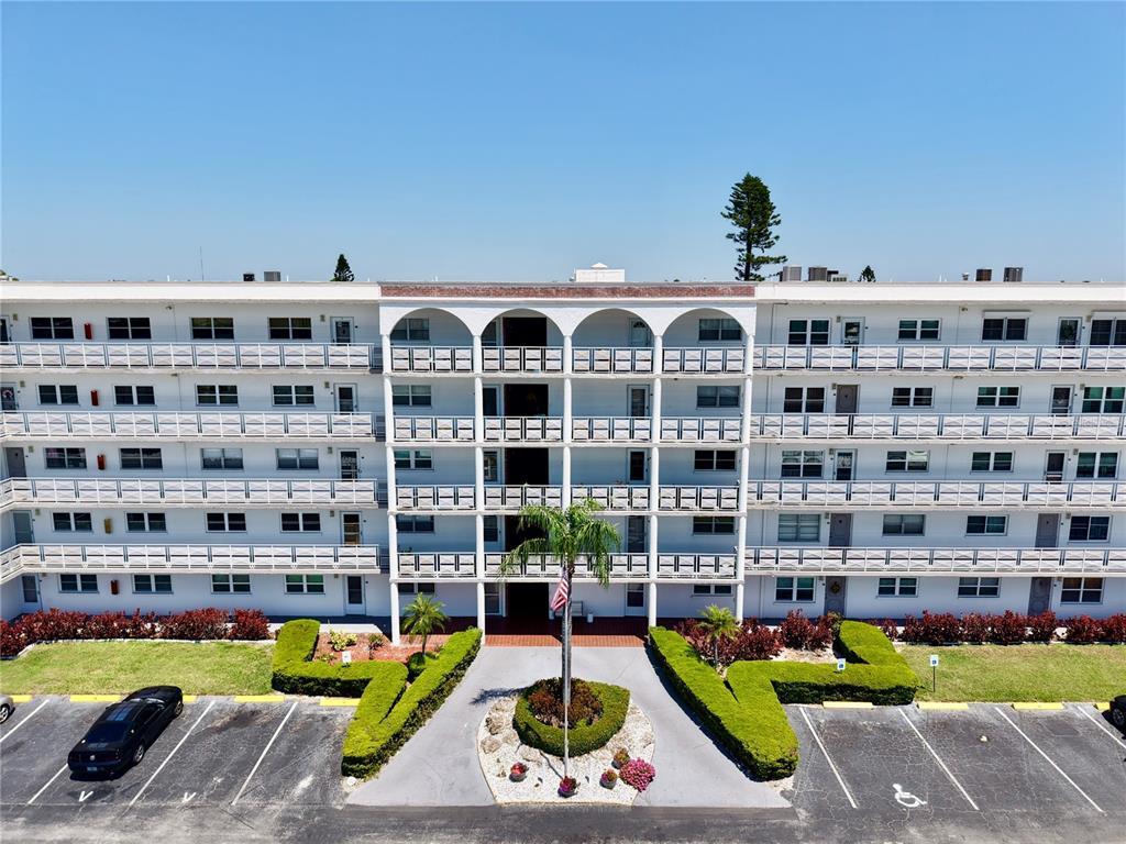 Picture of 5501 80Th Street N Unit 509, St Petersburg, FL 33709