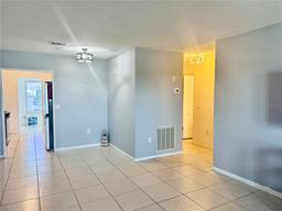 Picture of 5501 80Th Street N Unit 509, St Petersburg, FL 33709