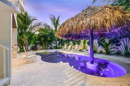 Picture of 221 Grant Drive, Sarasota, FL 34236