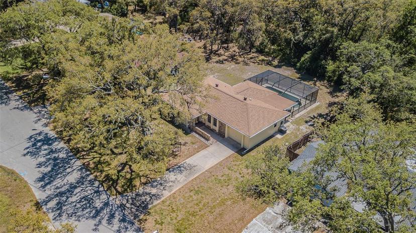 Picture of 7813 Holiday Dr, Spring Hill FL 34606