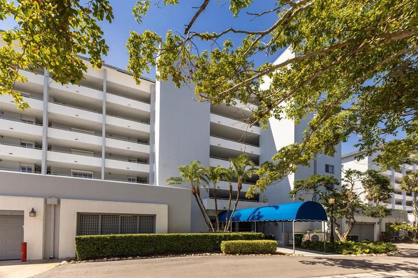 Picture of 1000 Riverside Drive Unit B501, Palmetto FL 34221