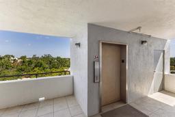 Picture of 1000 Riverside Drive Unit B501, Palmetto, FL 34221
