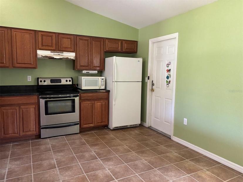 Picture of 403 SE 3Rd Street, Fort Meade FL 33841