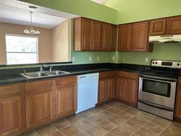Picture of 403 SE 3Rd Street, Fort Meade, FL 33841