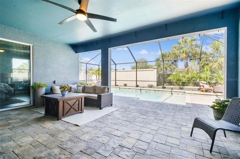 Picture of 11852 Lake Lucaya Drive, Riverview FL 33579