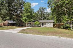 Picture of 11707 Linda Lane, Dade City, FL 33525