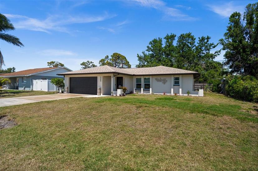 Picture of 3355 Roslyn Road, Venice FL 34293