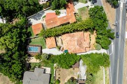 Picture of 1196 Lakeshore Drive, Mount Dora, FL 32757