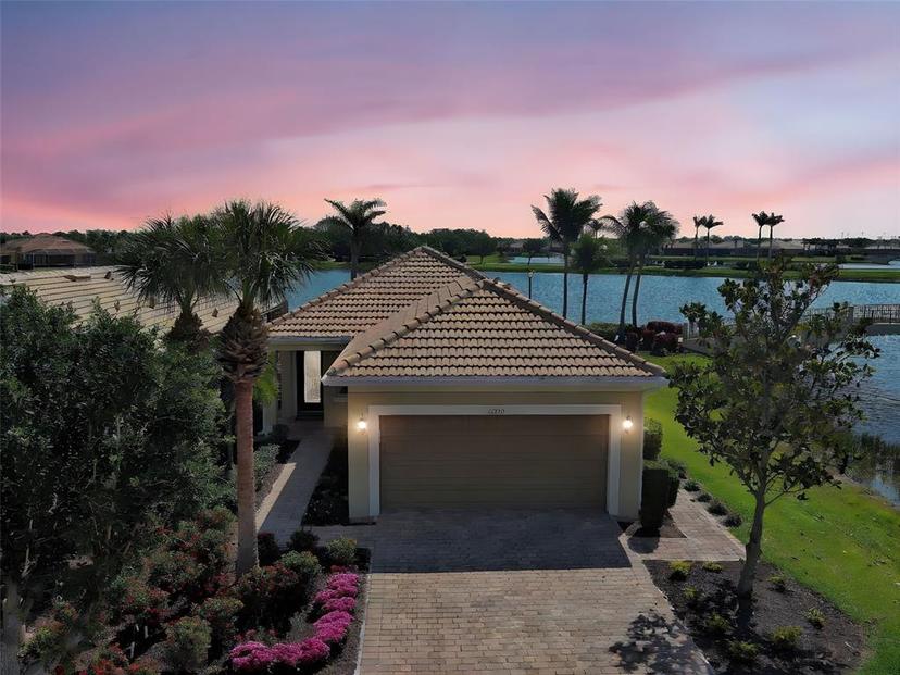 Picture of 19240 Isadora Street, Venice FL 34293