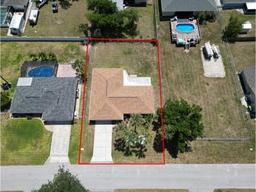 Picture of 21035 Exmore Ave, Port Charlotte, FL 33952