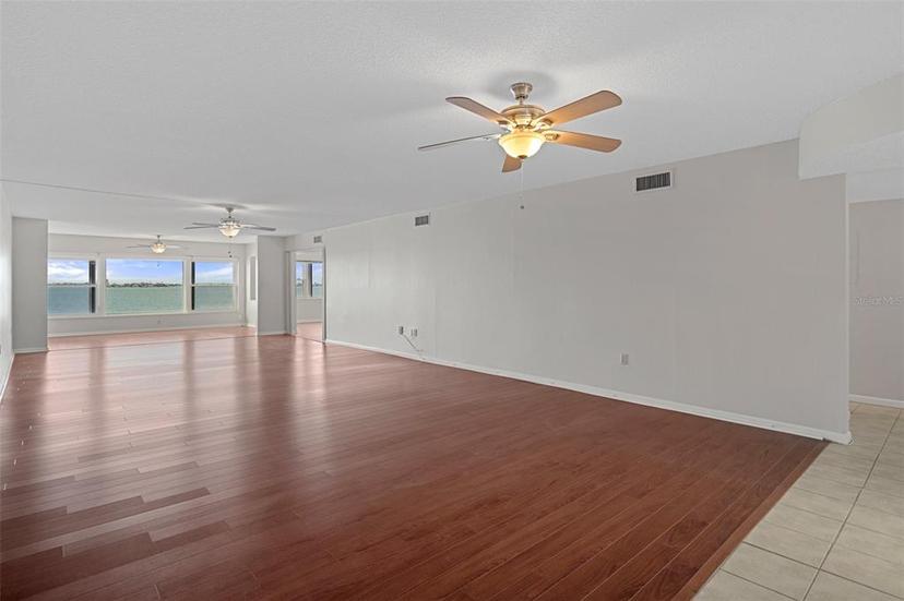 Picture of 5980 Shore Boulevard S Unit 312, Gulfport FL 33707