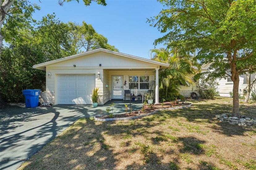 Picture of 5047 13Th Avenue N, St Petersburg FL 33710